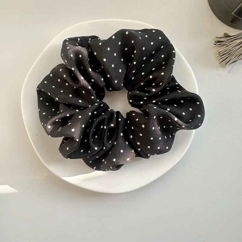 2 個のエレガントなミニマリストヘアシュシュ女性用シルクシミ - Silk Tie Woven のレビューと価格