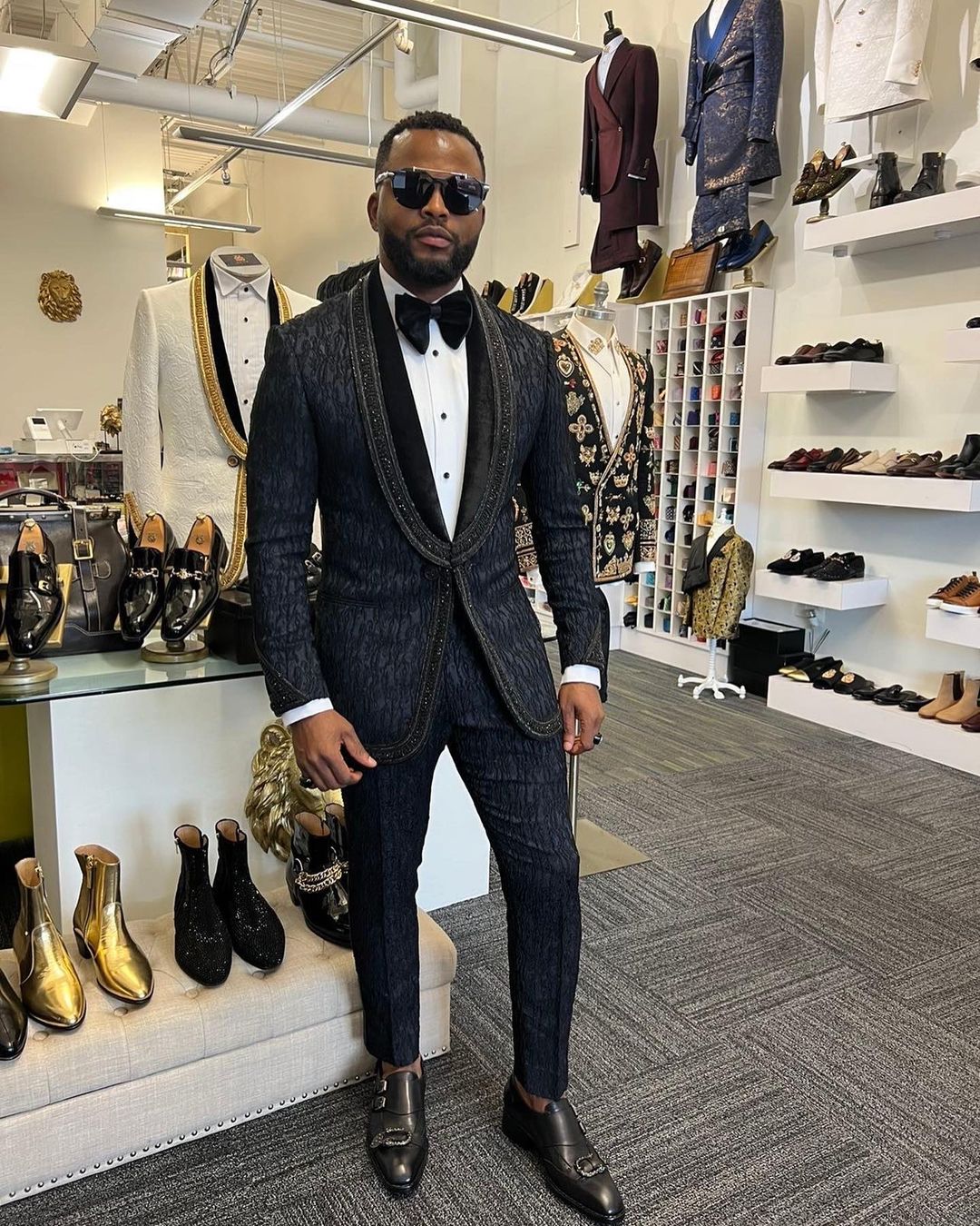 ユニークな結婚式の男性スーツクラシック 1 ボタンオーダーメ - Unique Men'S Formal Wear のレビューと価格